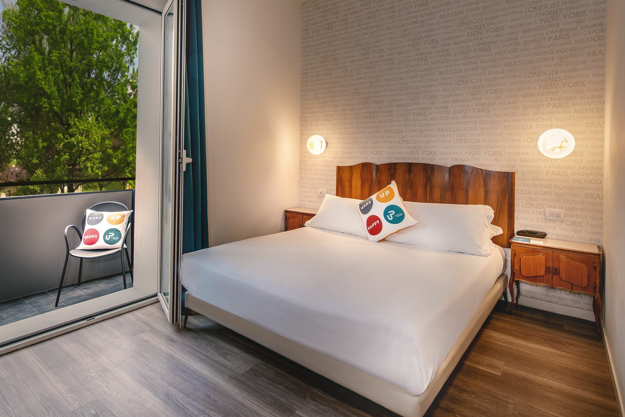 Hotel Up 3*